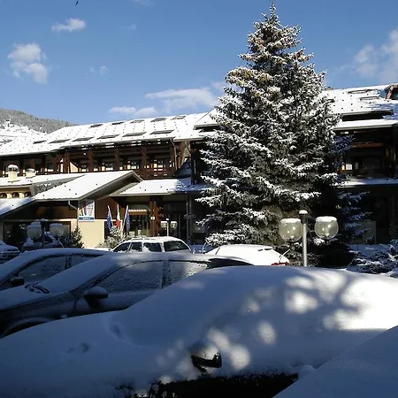 Palace Wellness & Beauty Hotell