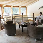 Hotel Palace Wellness & Beauty 4*