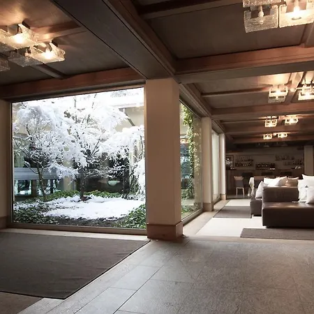Palace Wellness & Beauty Μπόρμιο
