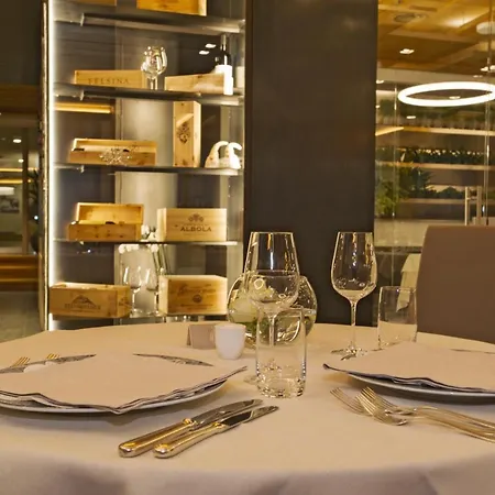 Palace Wellness & Beauty Ξενοδοχείο Μπόρμιο