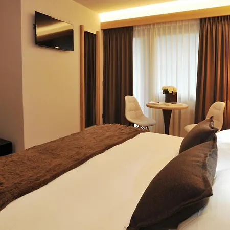 Palace Wellness & Beauty Ξενοδοχείο Μπόρμιο