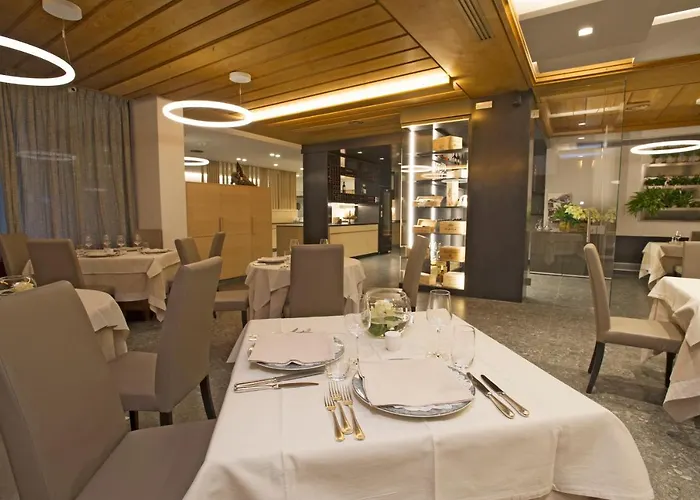 Palace Wellness & Beauty מלון 4*